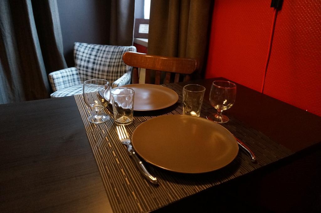 Le 84 Sainte-Cath' Apartment Lille Bagian luar foto